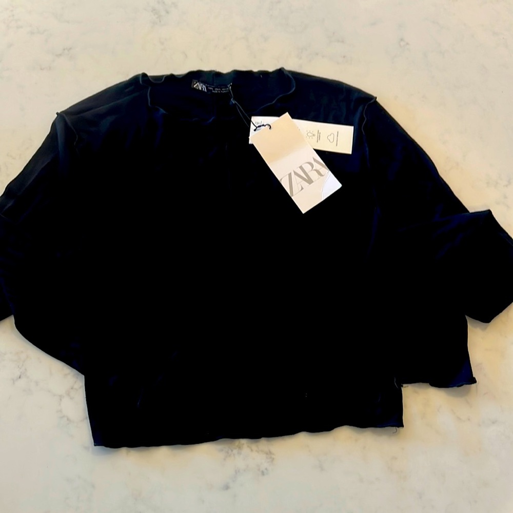 Zara black lightweight “outer shell” cropped long sleeve shirt